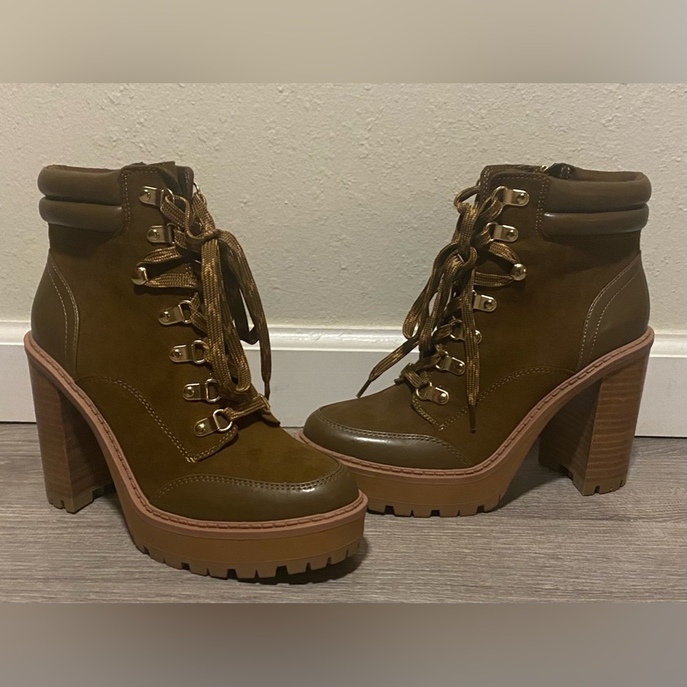 JLo Jennifer Lopez Chunky Lace-Up Ankle Booties | Platform Heel Boots | 7.5 - Picture 2 of 10